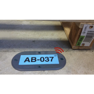Solutions de marquage RFID FloorBloock®: une nouvelle dimension pour la traçabilité des emplacements de stockage