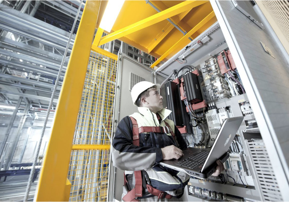 SSI Schaefer, introduit un module d’intelligence artificielle à ses services de maintenance