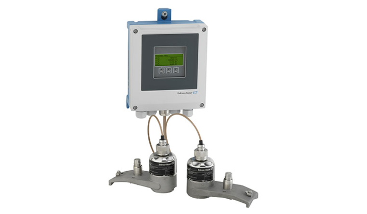 Proline Prosonic Flow W 400 : le débitmètre à ultrasons Clamp-On polyvalent pour canalisation