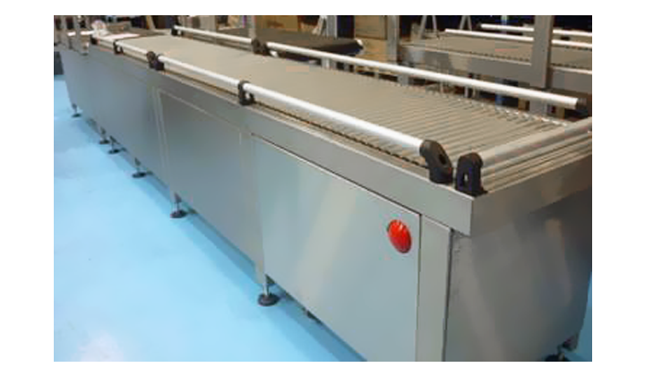 Convoyeur à rouleaux libres avec chassis Inox