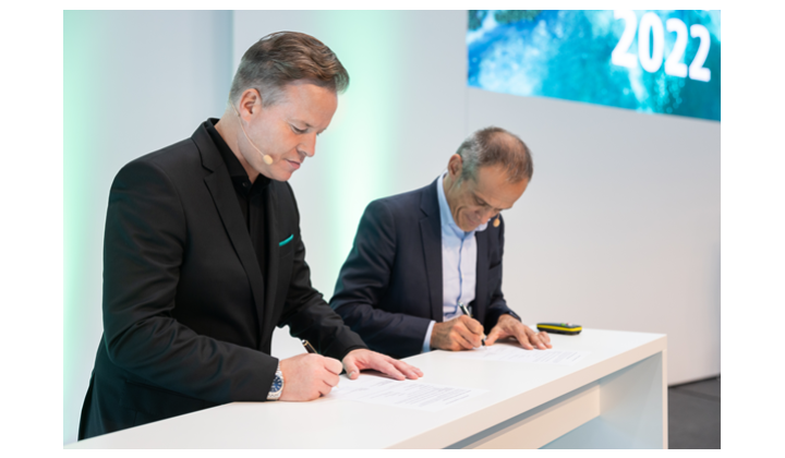 Wilo et Schneider Electric inaugurent la centrale H2Powerplant au Wilopark de Dortmund.