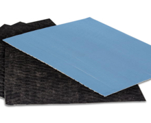 Tapis absorbant pour hydrocarbures